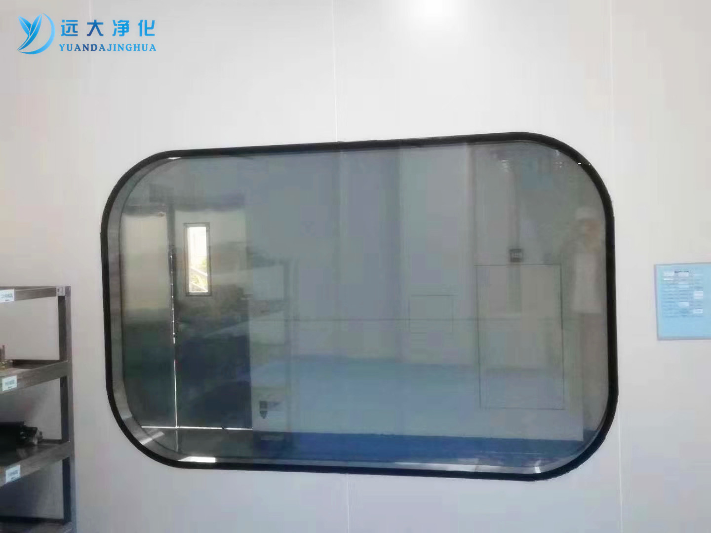 雙層鋼化玻璃彩鋼板雕孔一體窗