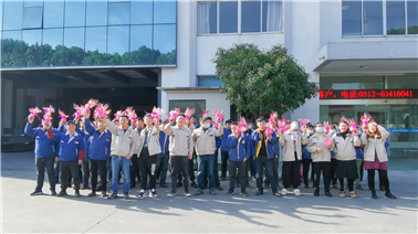 遠(yuǎn)大凈化員工合照